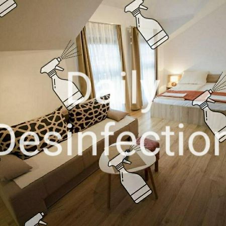 Hotel Logavina 8 Garage Parking 사라예보 외부 사진