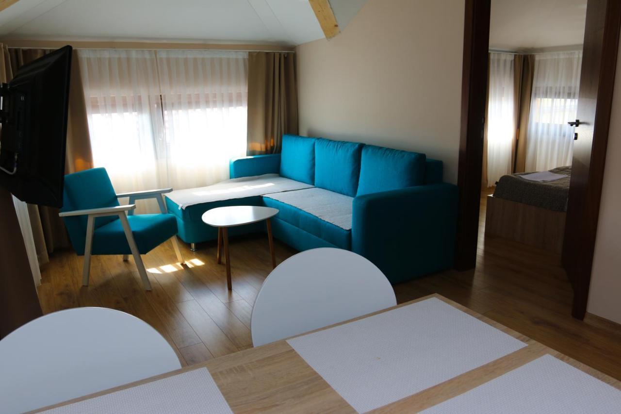 Hotel Logavina 8 Garage Parking 사라예보 외부 사진